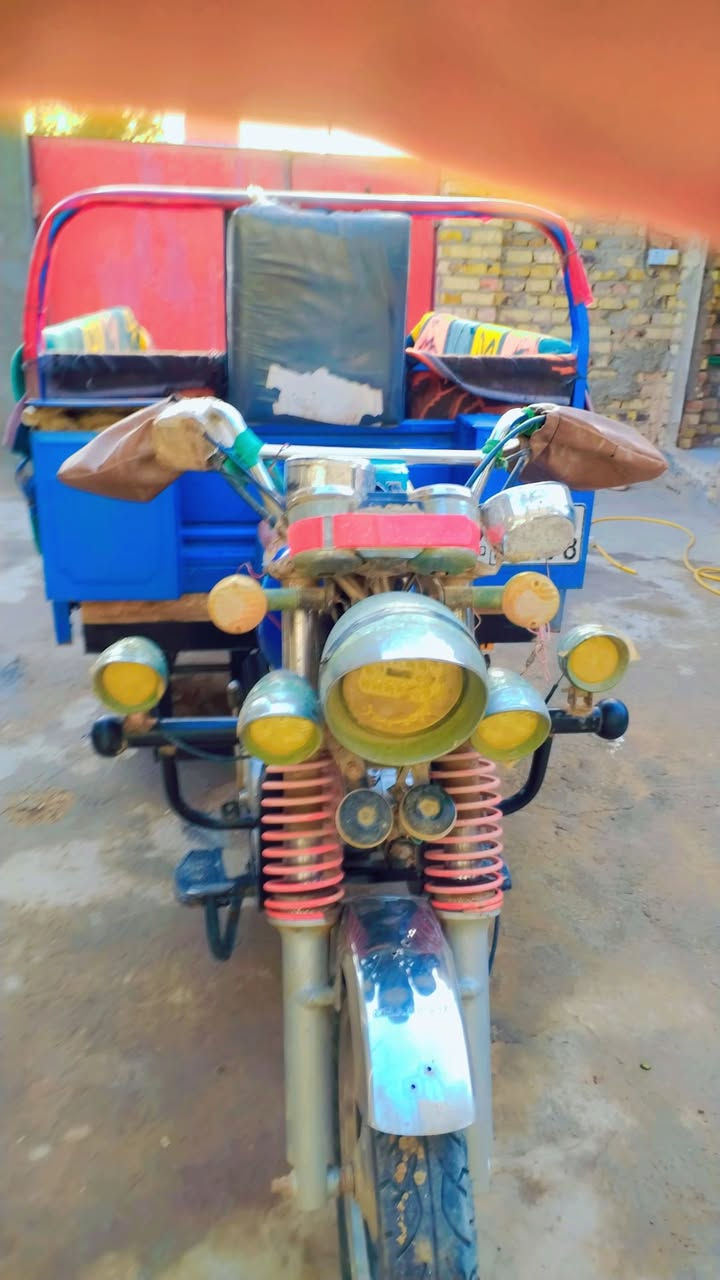 سلام عليكم اخوان ستوته للبيع مكفوله من كلشي رقم ابيض انكليزي الستوته نضيفه خير من الله السعر خاص والشراي بي خير ويدلل موديل 2021 فقط بس المداور فوري الستوته بسمي التصال *********** متواجد فيس ولا تنسه مداورهه فوري
