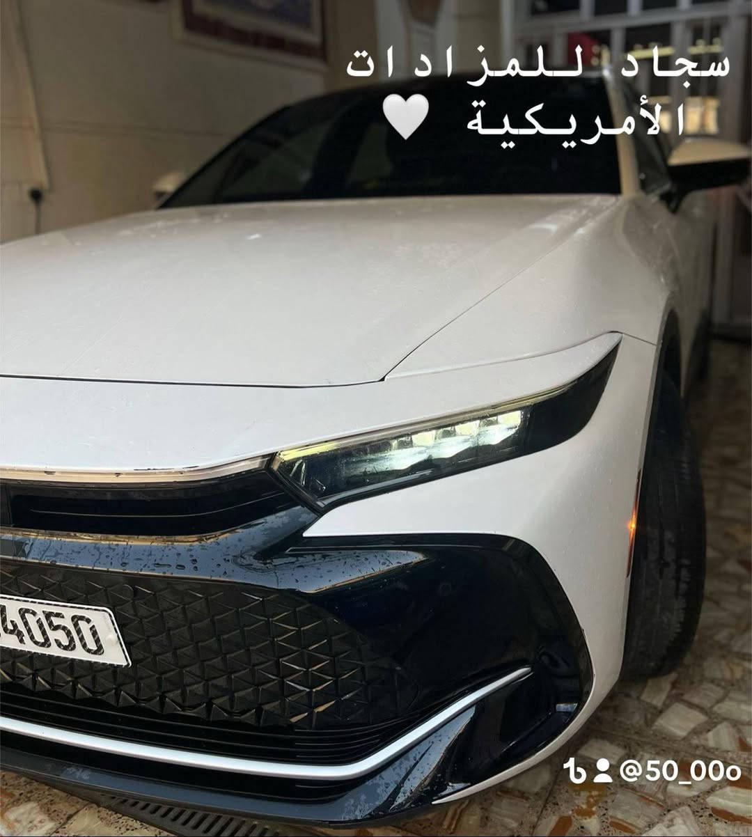 يعلن سجاد للمزادات الأمريكية كراون 23 لمتدد للبيع مرقم وجاهز لون أبيض فقط بار بل جاملغ الامامي الايمن وعواج بقاعده لجاملغ ومعدله فقططط
ماشيه 34 mil 
السعر  راسلني واتساب وتدلل 
عنوان/ بغداد بلديات 
الاتصال ***********
