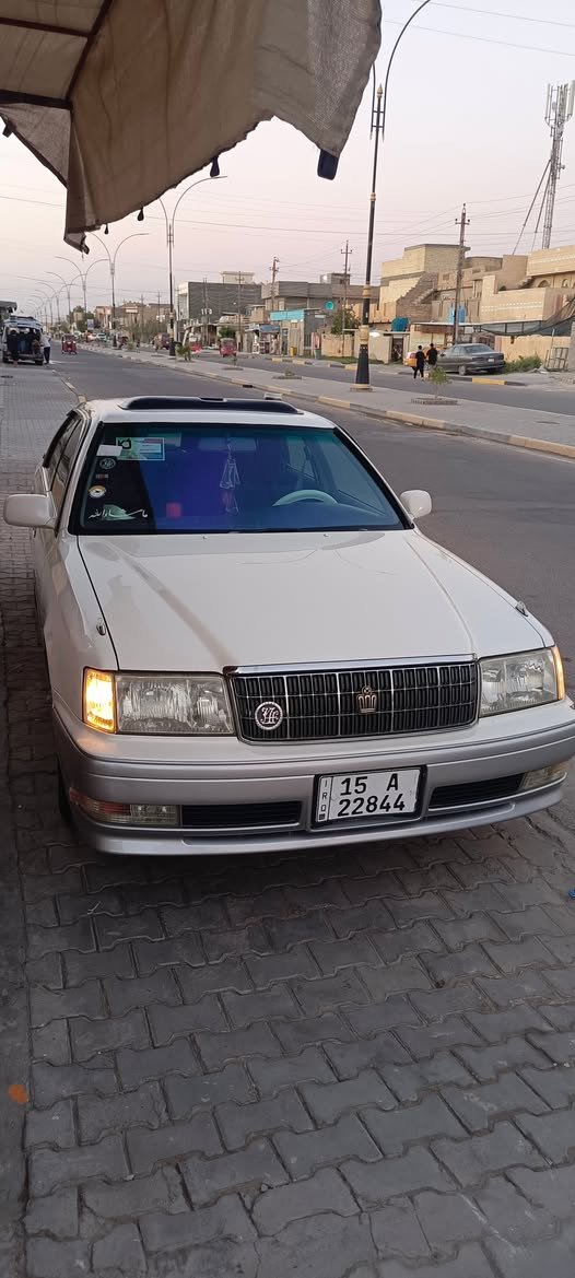 السلام عليكم تحيه طيبه 
____________________

راس الثور فلات

لون ابيض صدفي

رقم نكليزي  الانبار دولي باسمي سنويه لل31 

كفاله عامه من ضربه والصبغ كلهة عل بلاد 
موديل 1999 اصل السياره كرستال اصل تبريد ثلج 🥶 🥶 السياره باسمنه من 2010 

___________تفاصيل كامله_________

مكينه ففتي 2500فيشه جديده بشرط بعدهن بوصل الضمان 

كـيـر جـديـد

حـداديـه جـديـده

تـحـويـرت نـجـف فـوك وجـوه

مـشـط ابـاجـي الـكـصـيـر

تـبـريـد ثـلـج ❄️ 

دشبول يسره بلاد جديد

تخم تاير جديد 

تخم ويل ليزري جديد

دليل امامي

منضومه زنون عالي ناصي نهار

سستم سماعات +مضخم كامله

سياره جاهزه ونضيفه وكله شغال بيه 

وماعوزه نقص نشاءلله

هاي تفاصيل كامله اقره لمنشور قبل لاتتصل وبعيوني 

السعر 105  وبيهة مجال بسيط 
العنوان بغداد 
لاتصال
***********
***********
