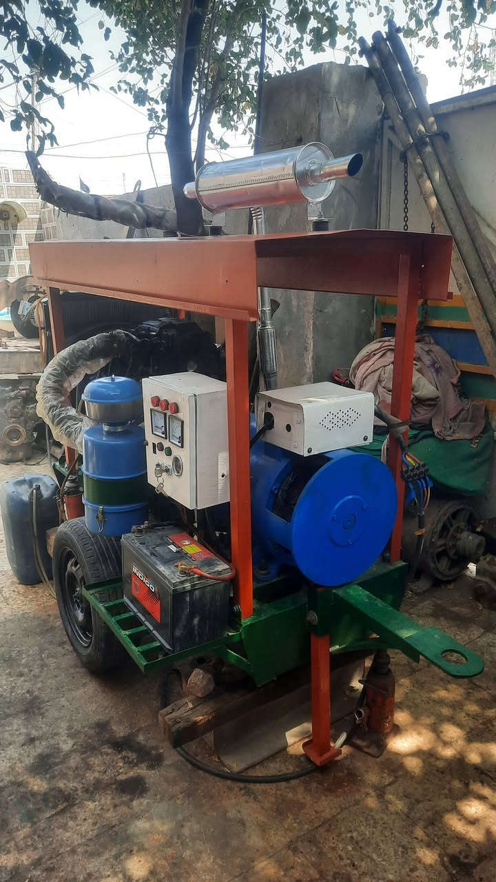 مولد كيا للبيع محرك كيا ٢٧٠١وراس التوليد ٣٠ كيفي ثري فيز  نظيف اخو الجديد لا صرف ولا بخار ولا حماوه وبيه ضمان يوم كامل على الحمل السعر ١٧ ورقه وبيه مجال قليل العنوان ميسان قضاء المجر الكبير للإستفسار ***********  *********** ابو كرار
