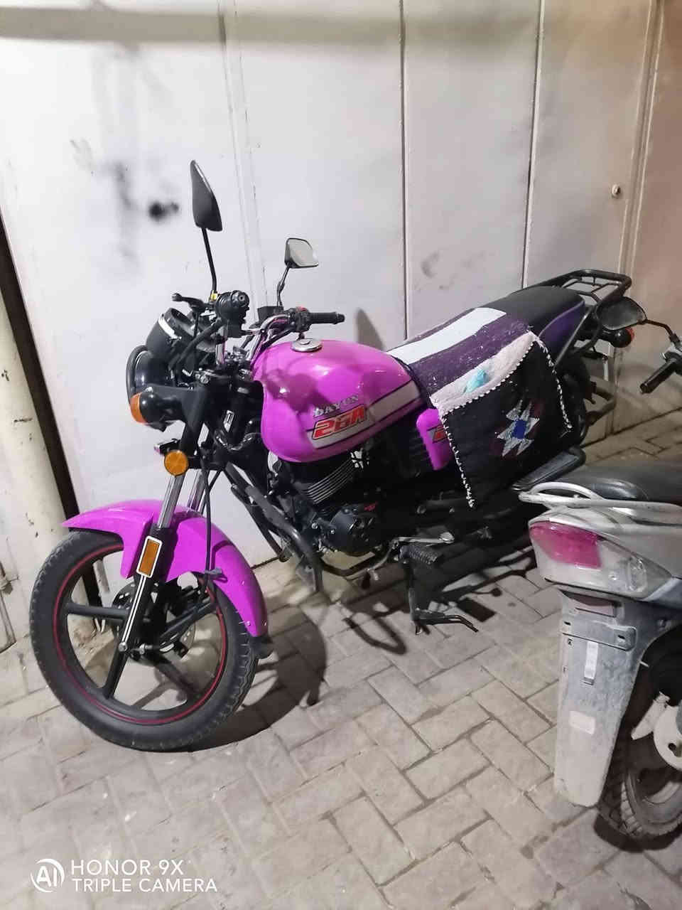 دايون اصولي موديل 22 نضافه فول
سعر 1700 قفل مكان طويريج رقم صاحب الدراجه 
‏‪***********‬‏
