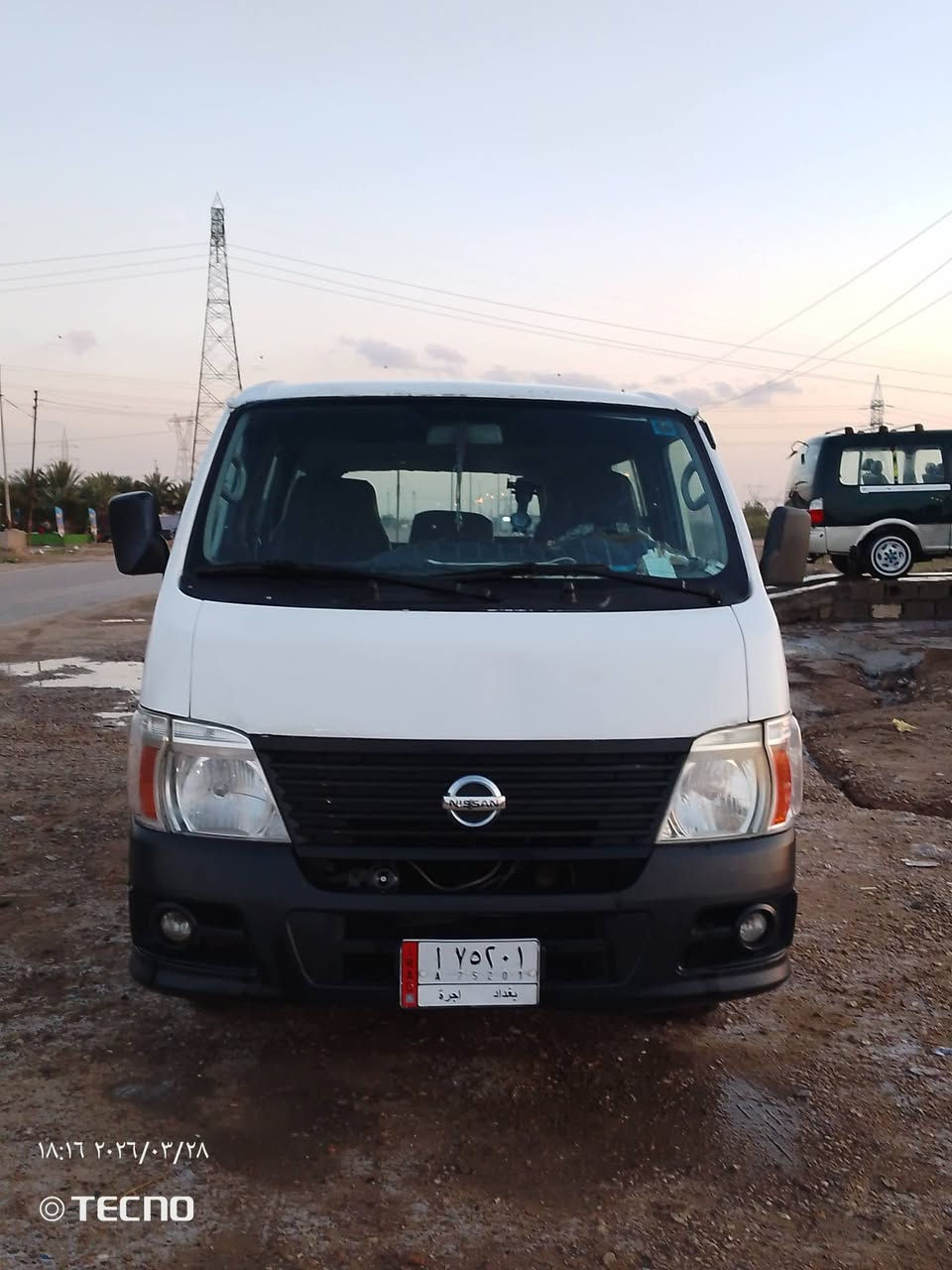 السلام عليكم نيسان موديل 2010 للبيع التواصل *********** وبيع مراوس جنبي H2
