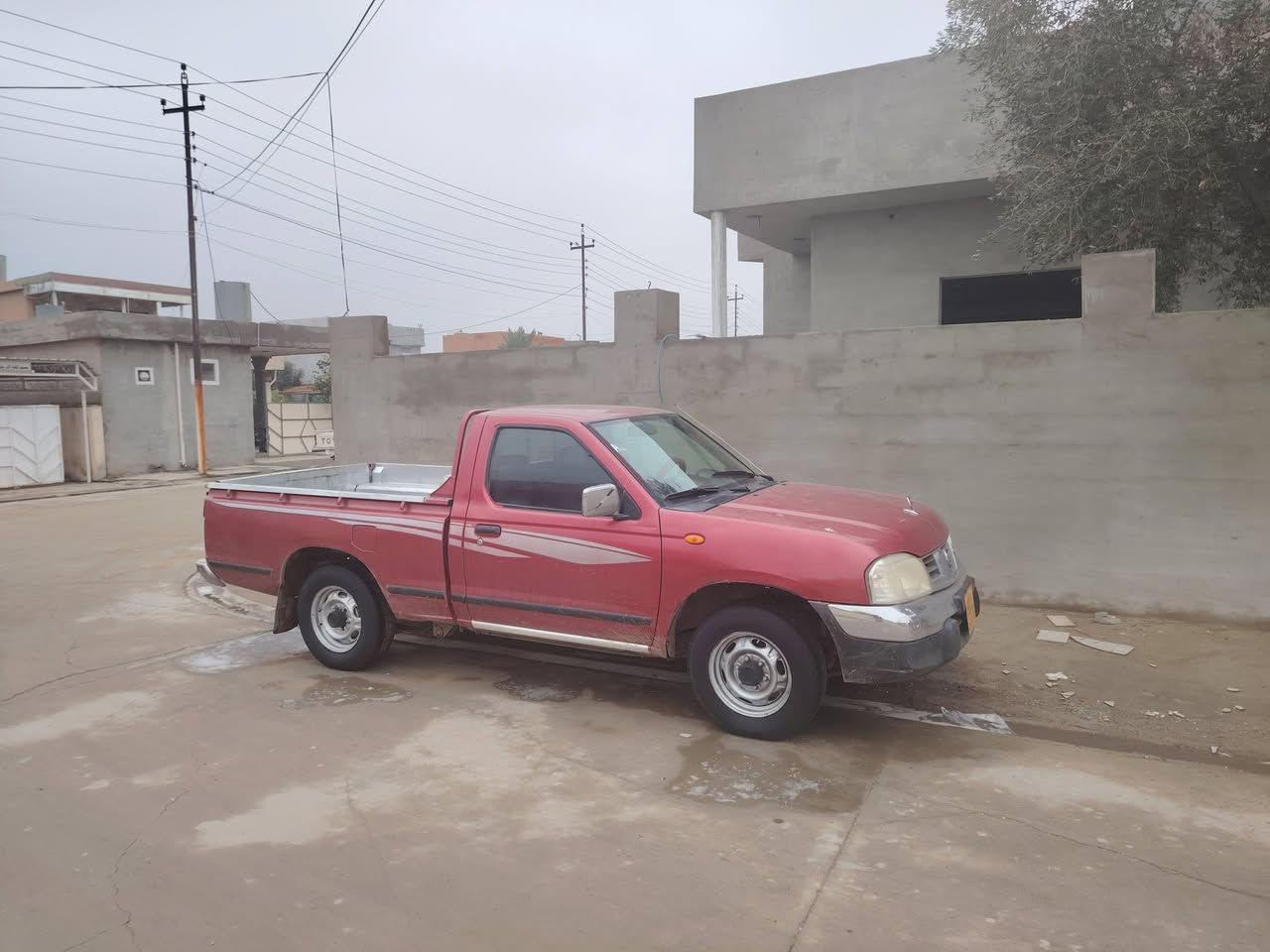 نيسان 2008 ياباني بسمي
سياره لا صبغ لا تعديل سعر 100 يعني دفتر بيه مجال

مكاني كركوك *********** رجاء مو شراي لا تخابر
***********
