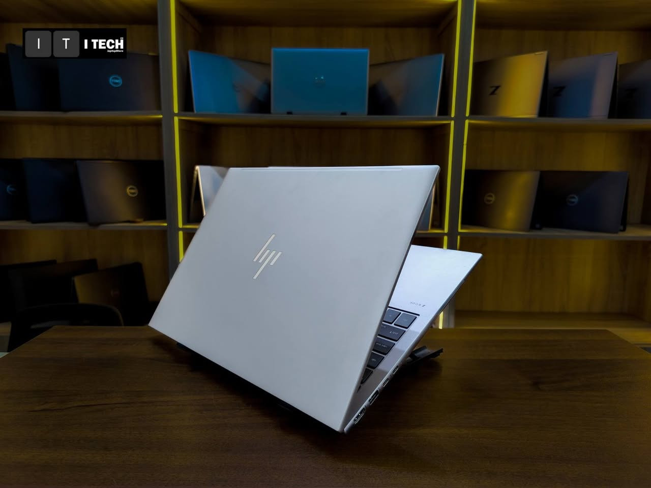 🔥 HP ZBOOK Firefly 16 G10 🔥
اختيار مثالي للشغل التقيل والاستخدام العملي 👨‍💻👩‍💻

💻المواصفات:

✅ الموديل: HP ZBOOK Firefly 16 G10

✅المعالج: Intel Core i7-1370P

✅الرام: 16GB DDR5

✅التخزين: 256GB SSD

✅كرت الشاشة: Intel Iris Plus Graphics

✅الشاشة: 16 بوصة

✔️ أداء قوي وسريع
✔️ مناسب للشغل، التصميم، والبرامج الثقيلة
✔️ شاشة كبيرة مريحة للعين
✔️ خامات وجودة ZBOOK المعروفة

💳 وكمان متوفر عندنا التقسيط بأكتر من طريقة! تقدر تقسط من خلال: 
✅ ڤاليو - أمان ـ سهولة ـ حالا ـ خزنة ـ فرصة -TRU - Seven - Contact
_________________________________________
📞 للطلب والاستفسار تواصل موبايل او واتساب على الرقم ☎️ 01095023633 ☎️
لمعرفة الموديلات المتاحة بالاسعار تواصل علي لينك الواتساب هنبعتلك كافة التفاصيل 👇 https://wa.me/201095023633 ✅


**إذا كنت صاحب هذا الإعلان وتريد حذفه لأي سبب، رجاءا أرسل رسالة إلى الدعم الفني**