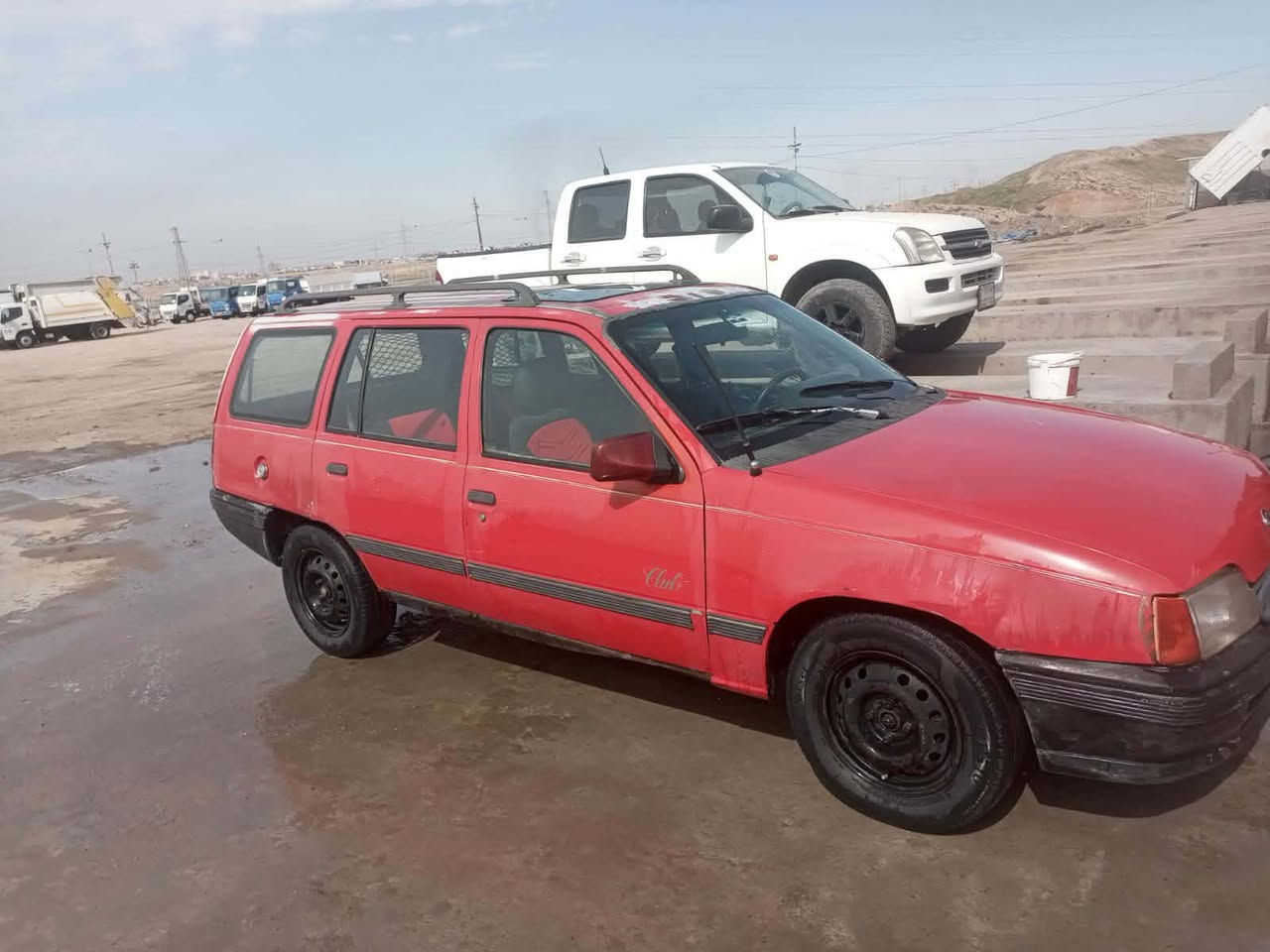 سلام عليكم سياره كاديت كير ومحرك بشرط كهربيات كامله سنويه2026بطاقه بانزين بيه تحويل وكاله ثاني يوم غرمات صفر سياره بدون ضربه للبيع سعره 25اوبيه مجال قليل للطيبين مكان كركوك حي النصر ***********
