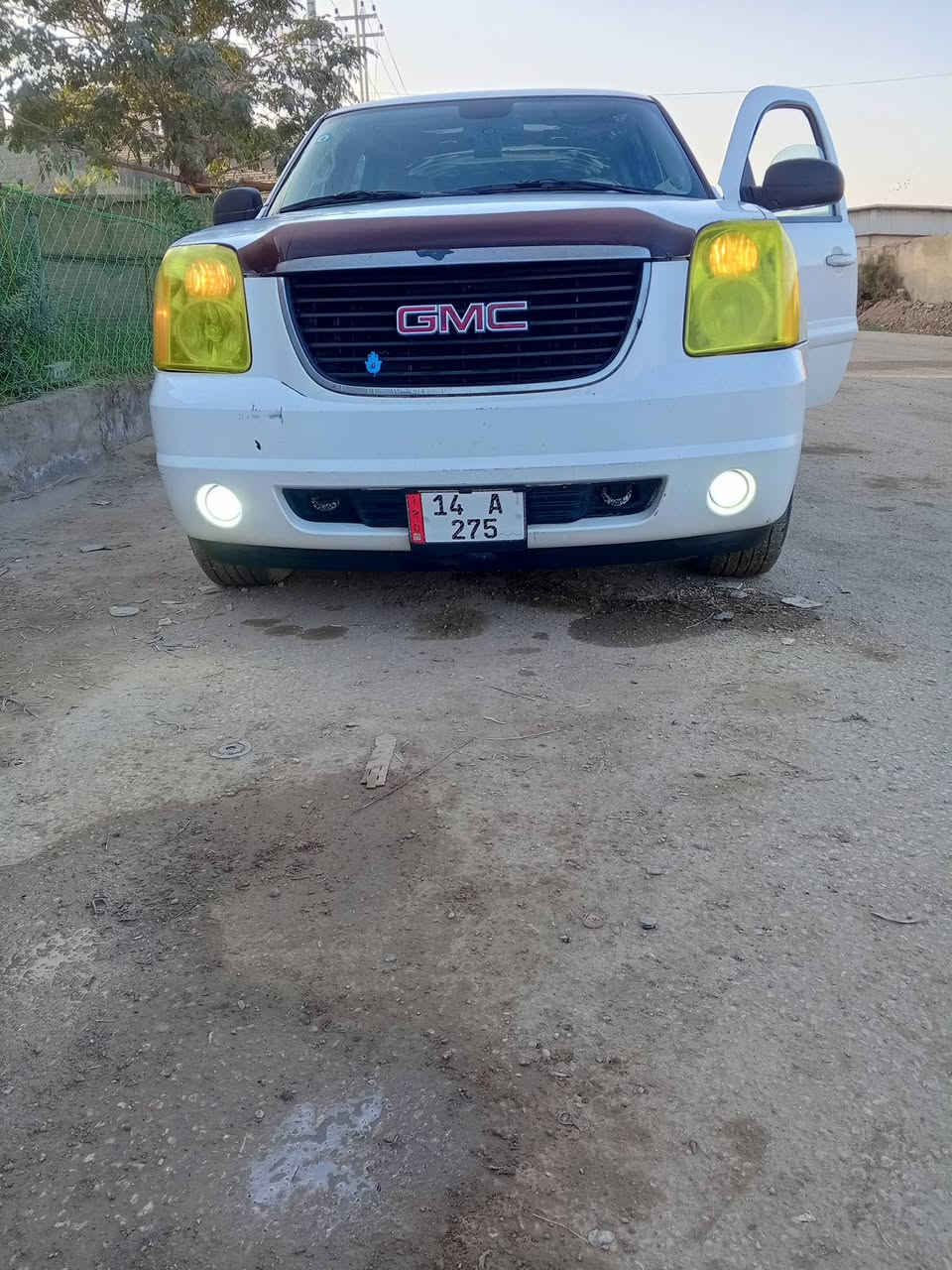 السلام عليكم جمسي 6 برغي GMCخليجيه مابيها اي نقص كير ومكينه واكسل وحداديه مكفوله 
رقم مميز انكليزي سنويه بسمي ستوها مجدده مصفره من كلشي 
داخل عسلي خطها حله /بغداد 
السعر 160
ما متواجد ع الفيس ***********
