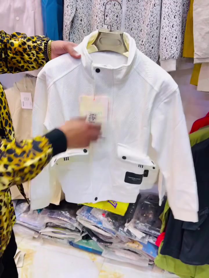 #بلاش بس ب5 الف 
قماصل موديلات كلش حلوه 
0773430690


**إذا كنت صاحب هذا الإعلان وتريد حذفه لأي سبب، رجاءا أرسل رسالة إلى الدعم الفني**