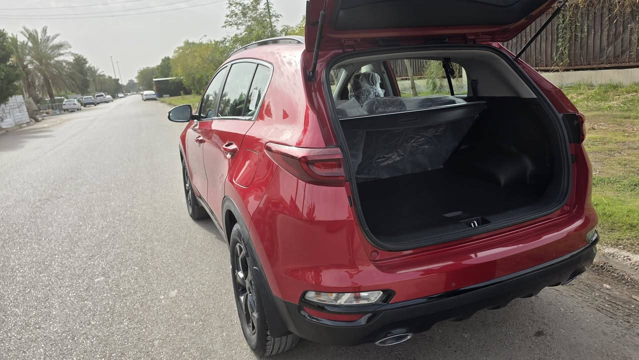 السلام عليكم
كيا سبورتج 2021 خليجي 

ماشية 57 الف 

مكفول من كلشي وضع الشركة 

لون احمر مميز 

بانوراما حساس خلفي شاشة درايف مود

مكينة 2000 دوش

تحكم ستيرن 
تبريد أمامي خلفي 

رقم اربيل تريد وكاله تريد تحويل موجود 

السعر 190 مجاله بسيط

***********

مكان بغداد حي الجامعه
