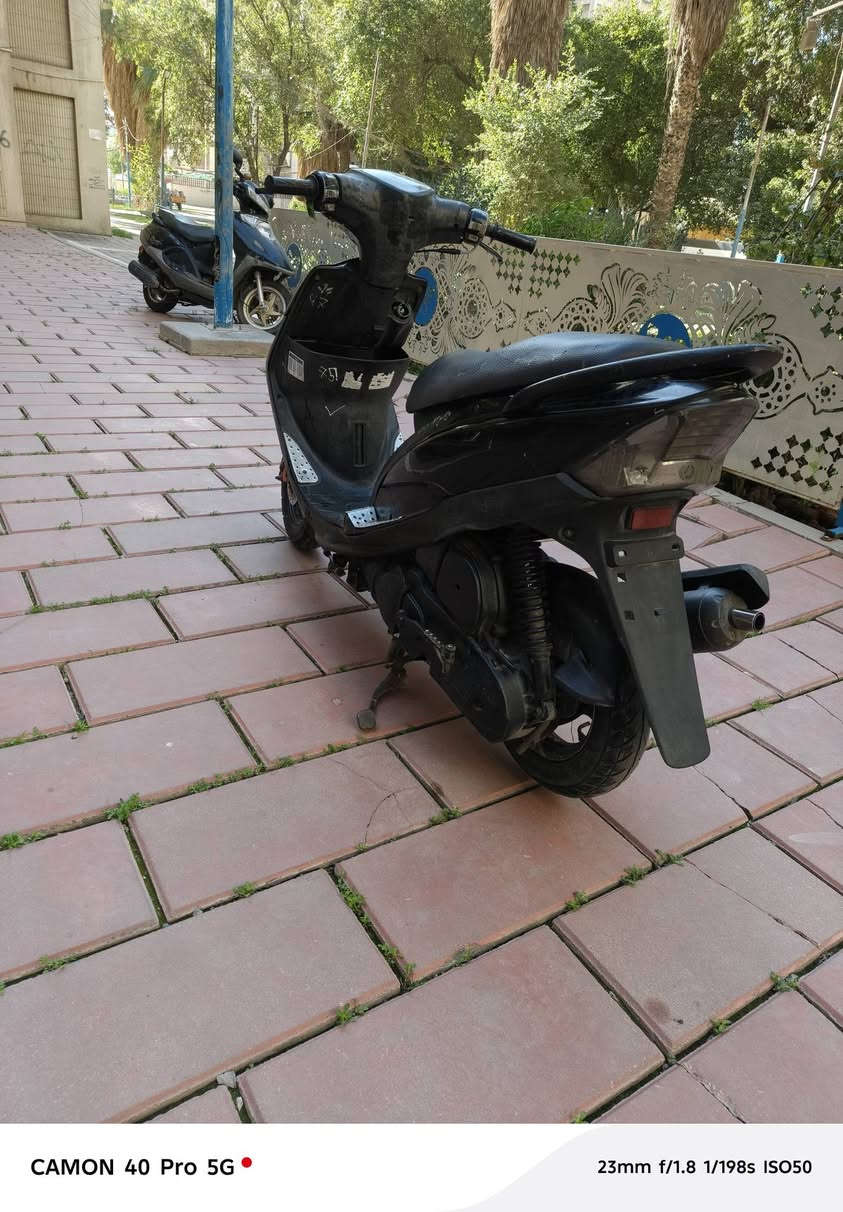 ماكس  عدله  نضيفه  سلف  هندر  مطينه مكفوله  من  صرف  وتبخثر  وتنقيص دراجه    كلش  نضيفه كامله مكمله  سعر  ٤٢٥الف  وبيه  مجال  بصيط  كلش  مكامي  العلاوي بغداد ***********
