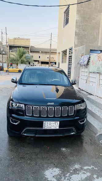 السلام عليكم جيب لاريدو 2011 بغداد بسمي 
بيها صبغ احزام 
رايدها 130 وبيها مجال 
العنوان بغداد الدوره 
***********
