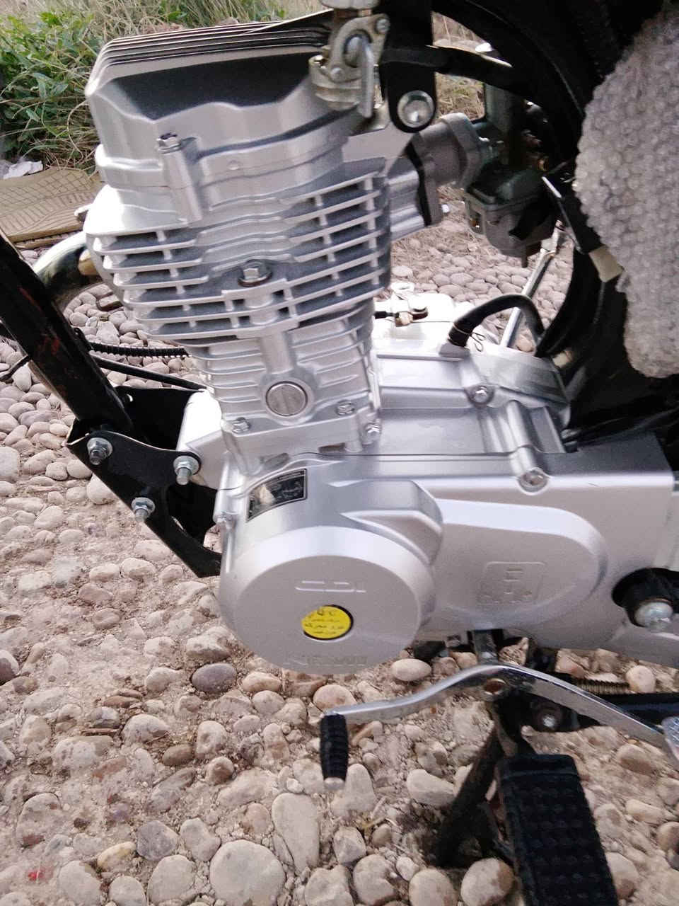 دراجة نامه متياز 2025
دراجة مكفولة كفالة عمالة
نضافة فووول 
دراجة خير من الله سرعه وكلشي وكاملة 
السعر 675 وبيه مجال
مكاني الحمزة الغربي 
رقمي ***********
