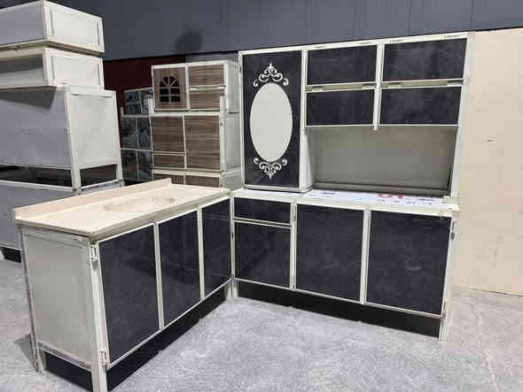 خصم 10%
السعــــــــــــرحالي(    195  ) 
🤍اللهمَ صلِ على محمد وألِ محمد🤍

🌹المصداقيه في العمل هيَ مصدر رزقنا🌹

((     195فقط))

 اطلب وادلل

عروضنا ويـــــاكم متخلص
#كاونتر_المنيوم_السنك_مرمر
 
#مواصفات وقياس مترونص 3قطع ملحق+ارضي +سنك متر و20 مرمر

    الأستلام
 يوصلكم وصل بأسم المعمل

 السعــــــــــــر (   195 )  فقط يابلاش 

 اسعار ثابتة من المعمل الكم بيع مباشر
 جددنا العرض لعيونكم  سارعو بالحجز

    🇮🇶 🫡 #متوفر توصيل داخل 
 بغداد مجانا

🇮🇶🫡ومتوفر توصيل لجميع المحافظات كلفة التوصيل
تختلف من محافظة المحافظة
للحجز واتساب...او
( ***********)
