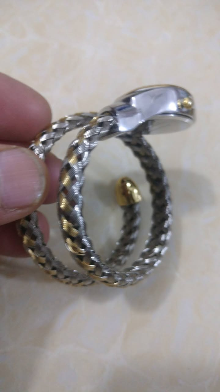 ڤولگاري نسائي سير حية
السعر 50 الف


**إذا كنت صاحب هذا الإعلان وتريد حذفه لأي سبب، رجاءا أرسل رسالة إلى الدعم الفني**