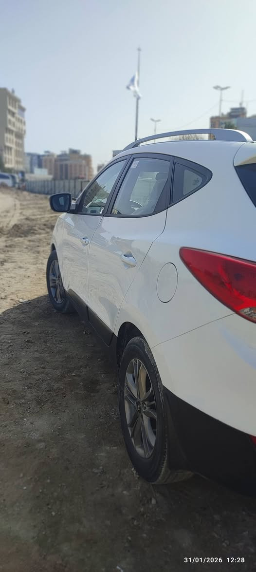 توكسان موديل 2014شكل ال16مكفوله كفاله محرك كير حداديه جديده ماشيه 140الاتصال ***********
