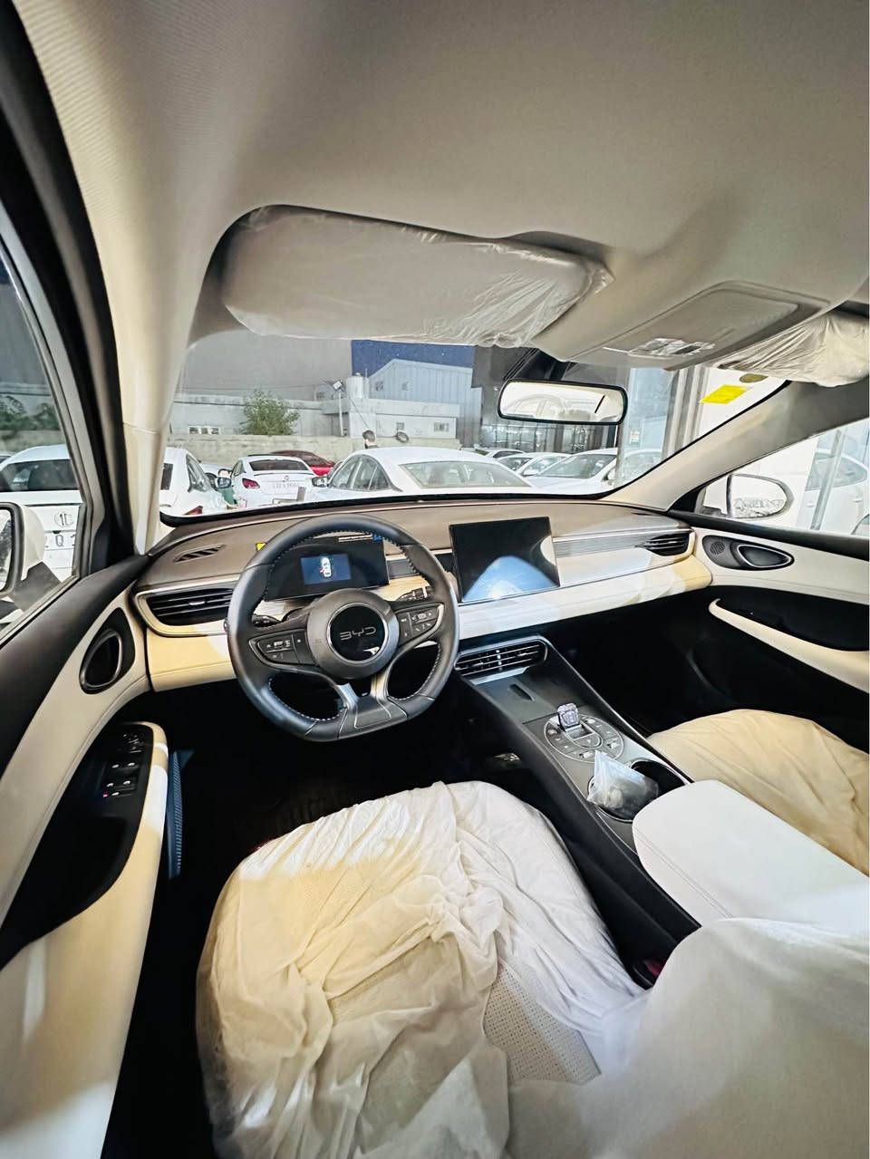 بيوايدي سيل 2025سفر كيلؤمتر سپي كه مترين نرخ 129 له جاينا كارس بي ملاحه زه نوق ته ش به شه رد *********** أربيل, العراق
