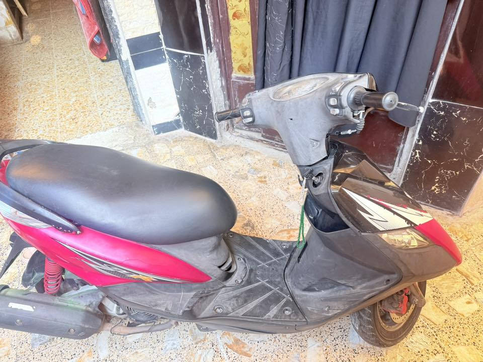 السلام عليكم   دراجه ماكس ثعلب مال رمبه صارلها شهرين من نازله فول نضافه السعر 750  الرقم ***********
