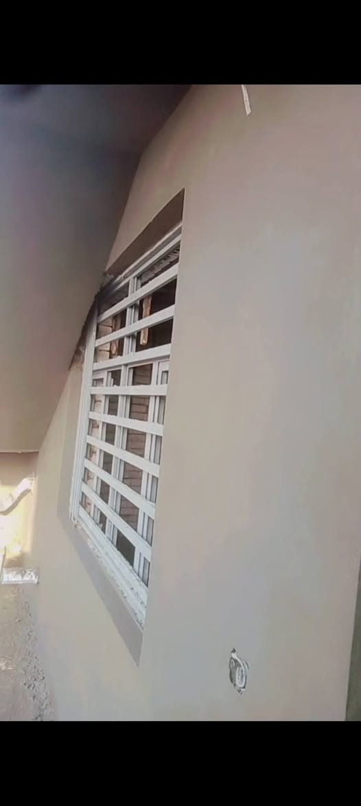 لباخ باسعار مناسبه تصفير ترميم بيوت قطعي وعلمتر ***********
