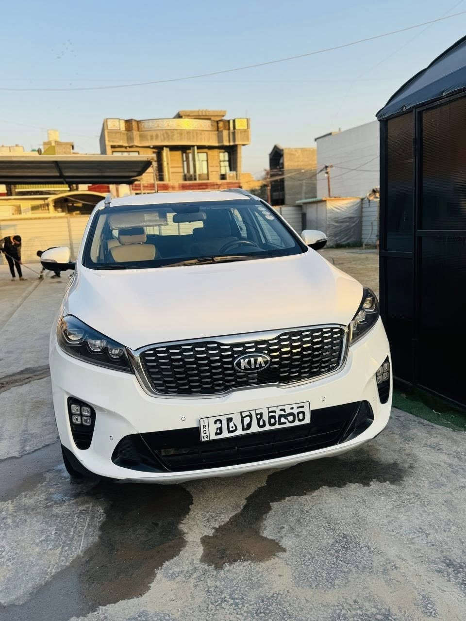 سورنتو خليجي موديل ٢٠١٨ شكل ٢٠٢٠ رقم اربيل
نظافة فول فقط بيها شبر بالجاملغ الامامي الايمن
فول مواصفات ماعدا البانوراما ميحتاج احجي ع مواصفاتها السيارة كدامك وتجي تشوفها شوكت ميعجبك 
 السيارة ماشية 190 
السعر ٢٥٠
مكانها بغداد/ابي غريب


**إذا كنت صاحب هذا الإعلان وتريد حذفه لأي سبب، رجاءا أرسل رسالة إلى الدعم الفني**