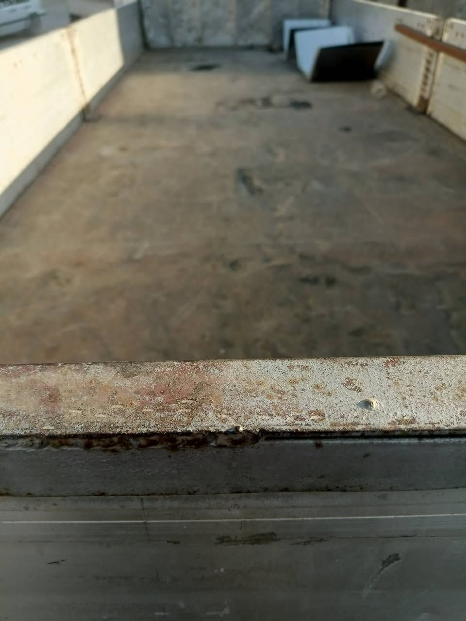 بدي للبيع 6وربع جنبه 50 لاستفسار الرقم ***********
