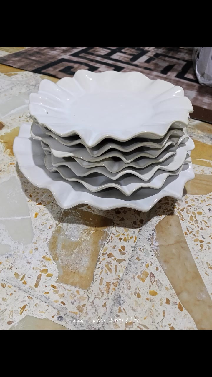 صحون بهذا الشكل الجميل اللون ابيض السعر 8 الاف للحجز والاستفسار راسلونا دايركت #


**إذا كنت صاحب هذا الإعلان وتريد حذفه لأي سبب، رجاءا أرسل رسالة إلى الدعم الفني**