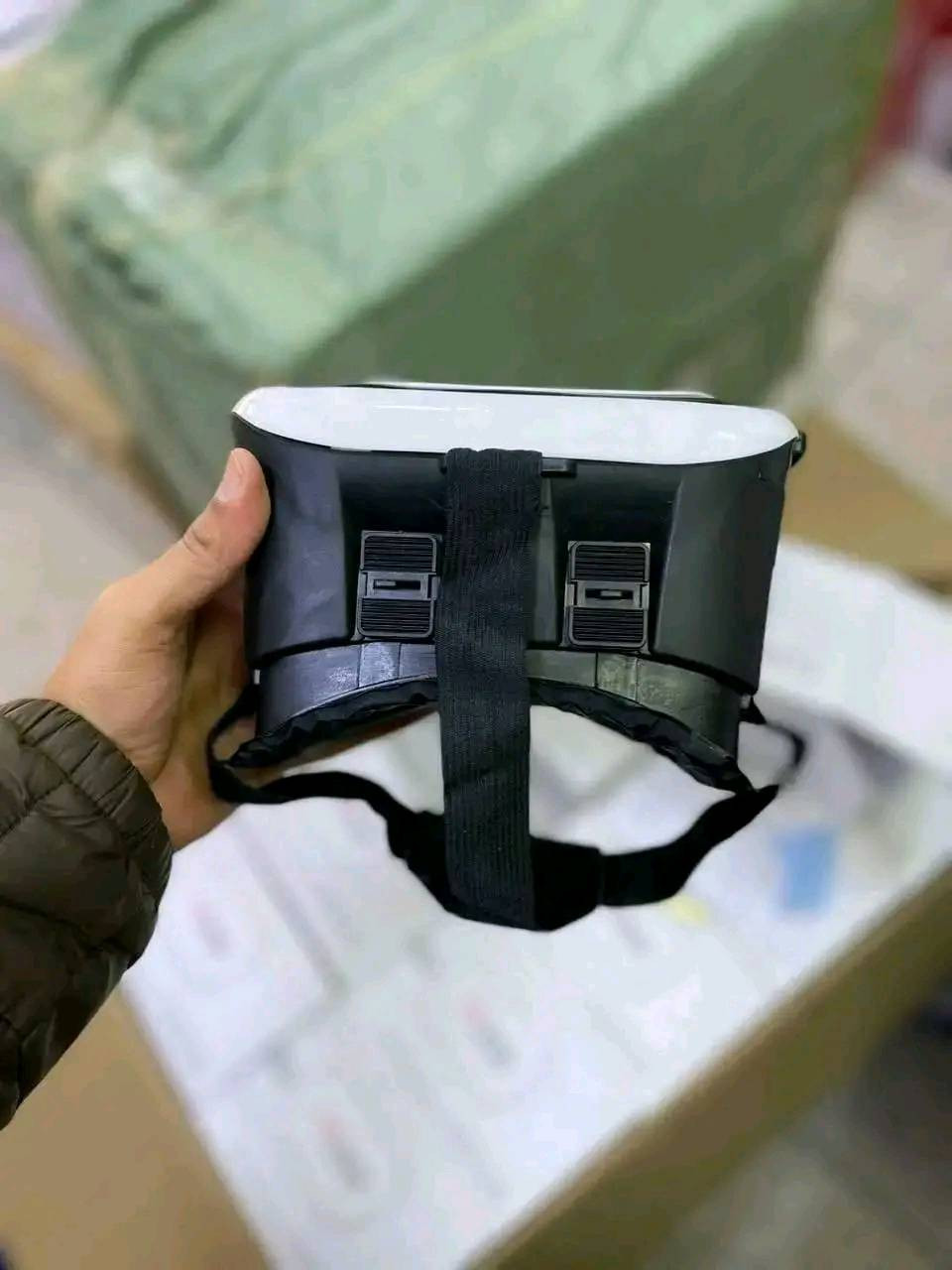 الف رحمه على روح امه وابو الي يعلقلي هذا باب رزقي الوحيد 
نظارة الواقع الافتراضي VR BOX
- تتميز  برؤية ثلاثيه الابعاد 
- تعمل على كل انواع الاجهزة
- سهلة الاستخدام وغير معقدة
- ذات رؤية واضحه ووممتازة
- نظارة الخيال  استمتع بالالعاب الخيالية وافلام الرعب والمسلسلات 
 والافلام ️من اليوتيوب بخاصية 360 درجة وبصورة واقعية
للحجز والاستفسار مراسلة الصفحه تتوفر خدمة توصيل لجميع المحافظات تكريت, صلاح الدين


**إذا كنت صاحب هذا الإعلان وتريد حذفه لأي سبب، رجاءا أرسل رسالة إلى الدعم الفني**