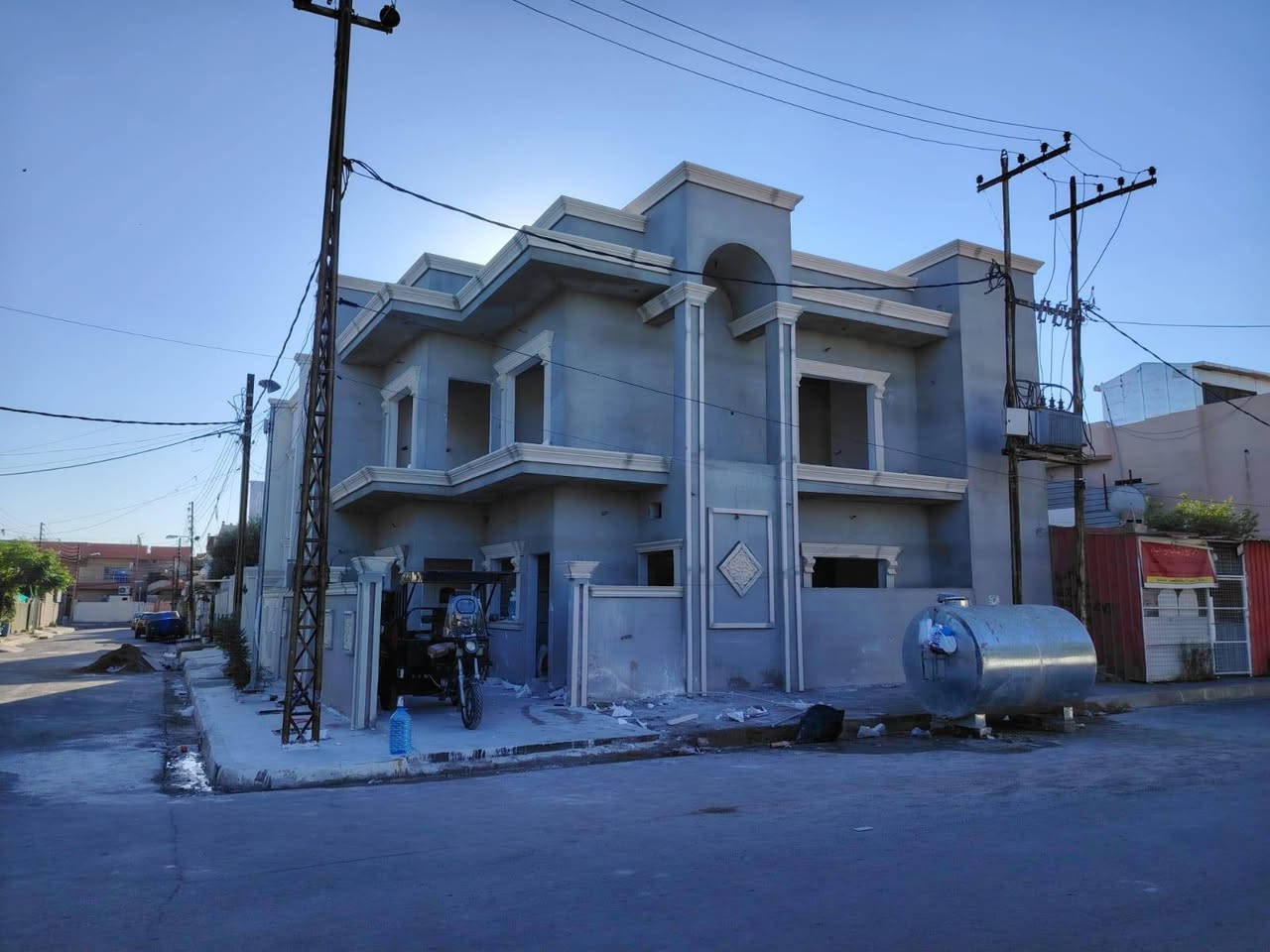 🏡 واجهات منازل عصرية بأفضل التشطيبات

هل ترغب في واجهة منزل أنيقة تضيف لمسة فخامة وجمال؟

نقدم لكم تنفيذ جميع أعمال لبخ الواجهات الخارجية باحترافية عالية، مع أفضل التشطيبات، ومنها:

✅ واجهات الفلين التركي الحديثة.
✅ نقش السمنت بجميع التصاميم والأشكال.
✅ لبخ وتشطيب الواجهات بدقة وإتقان.
✅ استخدام مواد ذات جودة عالية لضمان المتانة والمظهر الجميل.
✅ التزام بالمواعيد وأسعار مناسبة.

خبرة • جودة • إتقان

للاستفسار أو حجز موعد، تواصل معنا عبر الهاتف  وسنحوّل واجهة منزلك إلى واجهة تليق بذوقك

رقم الهاتف :***********
