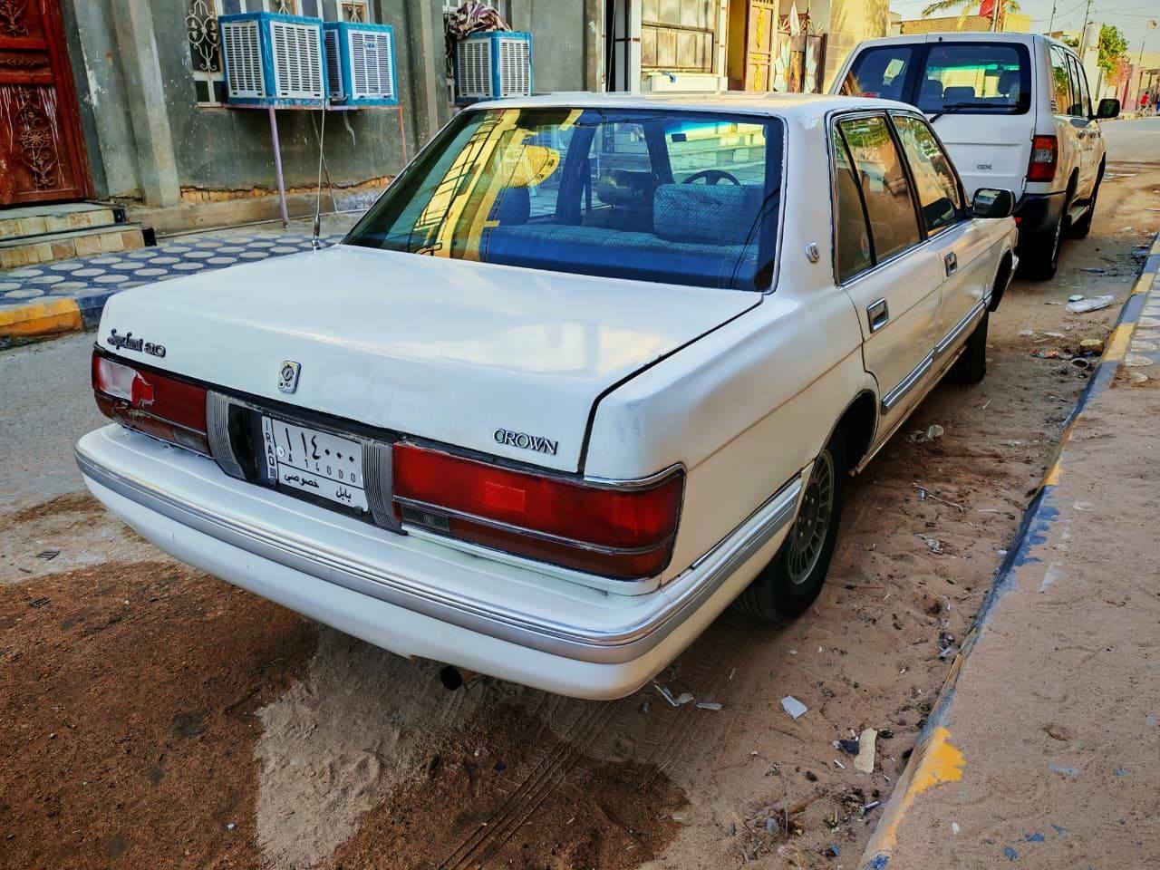 للبيع  السعر ( 48 $ ) 
سيدان ايسر بلاد موديل  ١٩٨٨
رقم بابل مميز 14000 A 
مكينه ٣٠٠٠ كهربائيات كلها شغاله
راديتر وباتري واكسل  تخم تواير جديد ترايها كلش حلو سياره جاهزه
للاستفسار الاتصال
***********
