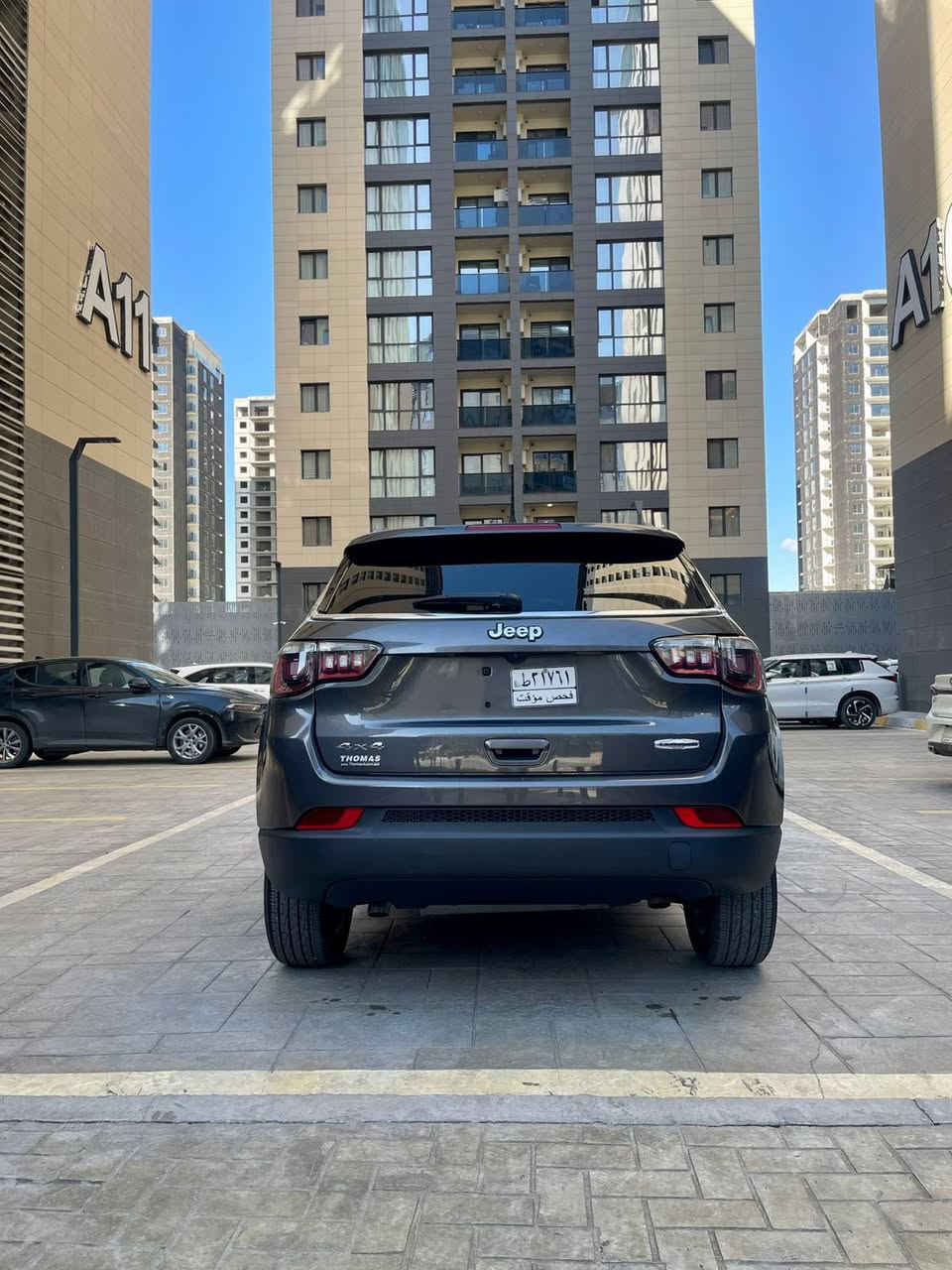 جيب كومباس 2024
دخول جديد (فحص مؤقت )
ماشيه 18km يعني زيرو بمعنى الكلمه 

كشنات جلد 
بصمه تشغيل وابواب 
تشغيل عن بعد
تبريد قطعتين 
تحكم ستيرن 
رادارات 
محرك 2000 تيربو 
توقف تلقائي 
حساسات 
كامره دواره 
شاشه كبيره كار بلي 
نقطه عميات 
اشاير بالمري 
تحديد مسار
3 انظمه قياده
4×4
السياره جاهزه 

السيارة حادثهه دعامية   الرباكات ظاربات ومرجعات سستم   
سعر بلاش125ورقه 
مكاني الديوانية  
***********
