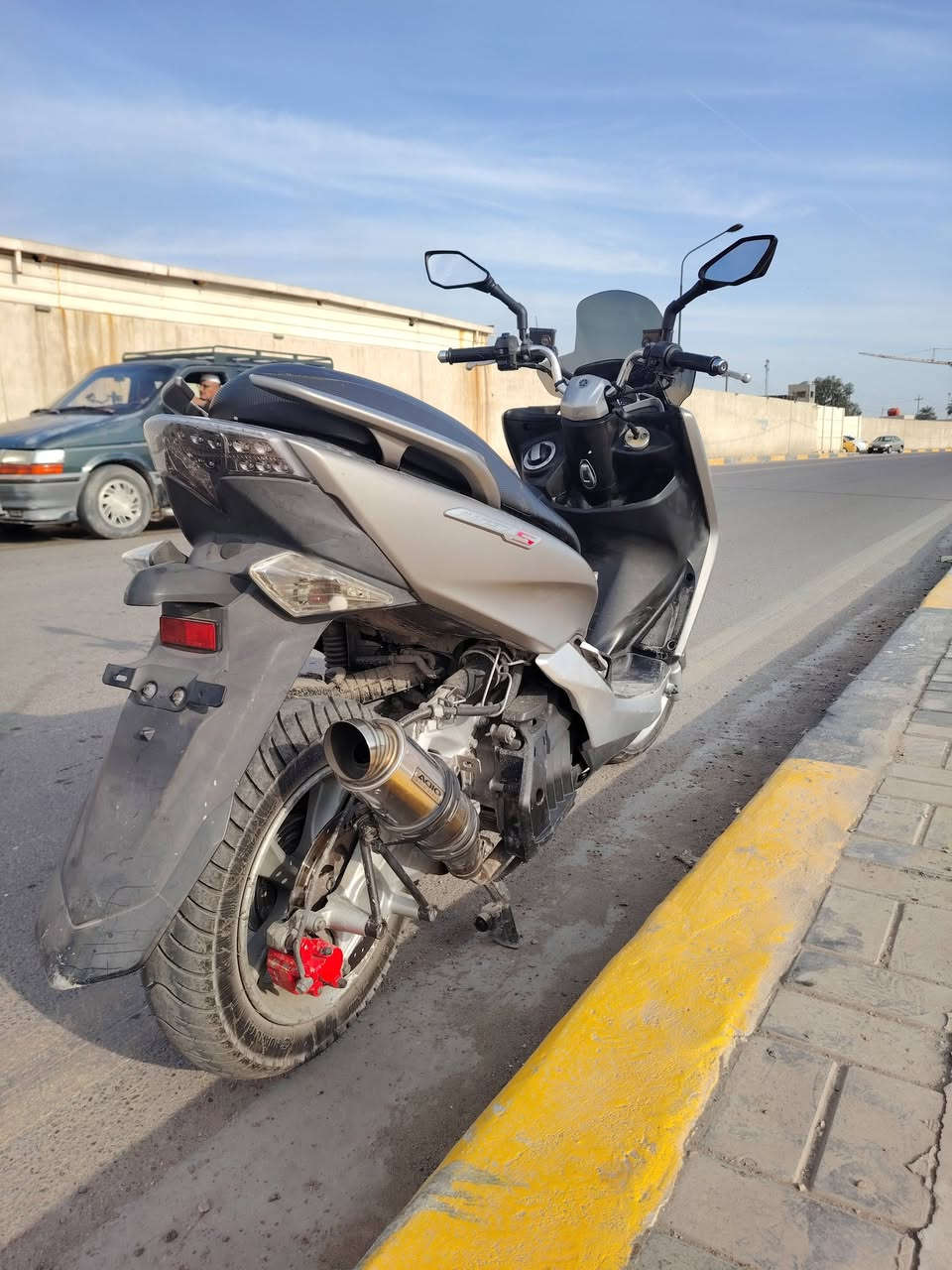 دراجه ماجسته s للبيع مكفوله كفاله عامه ربه مزود رياضي
بيه نضام تيربو كمرك مدفوع أوراقه كامله  ماشيه 11 الف برغي ما مفتوح ادير بس محسن  بيه مكاني بغداد *********** موجود واتساب
