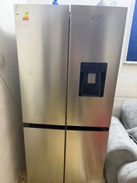 ثلاجه • مستعملة • مجال بسيط