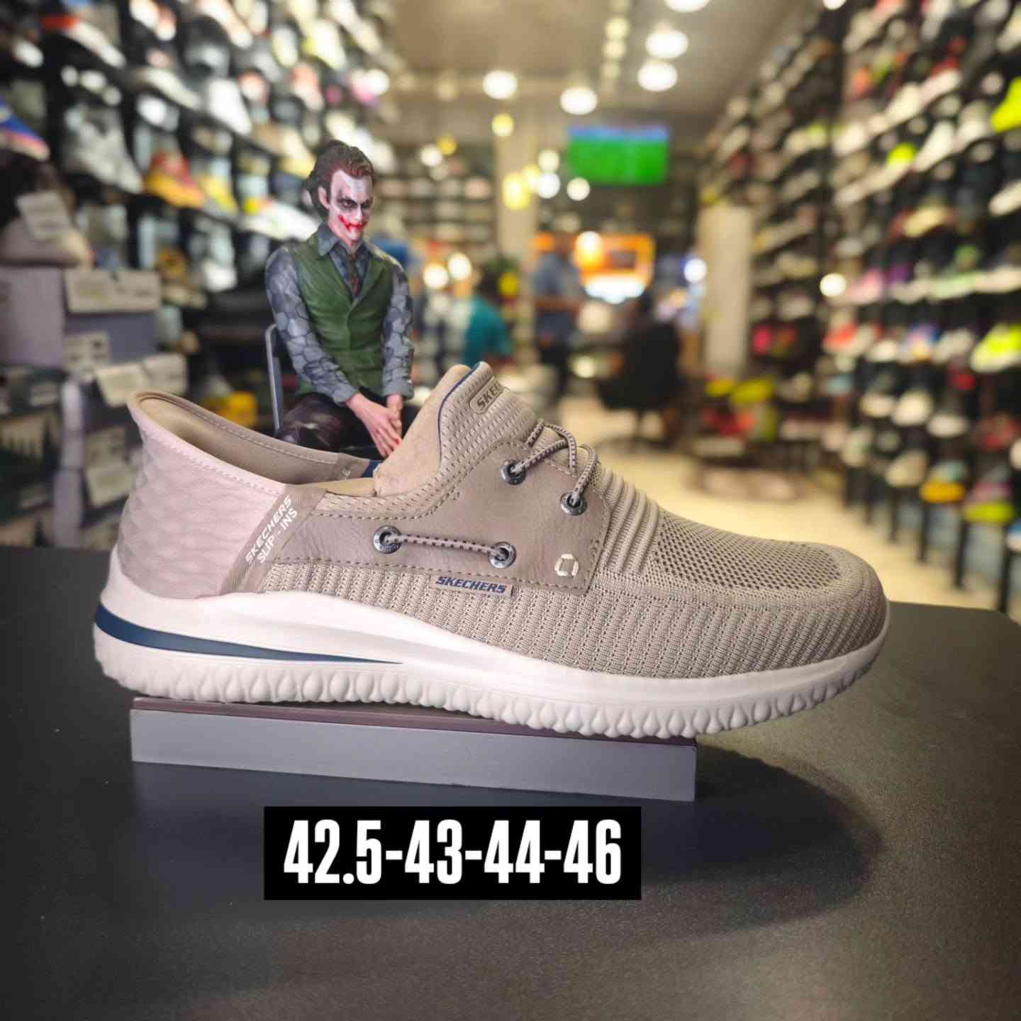 ✨👟 من محلات الجوكر 👟✨

إذا تبحث عن الراحة، الأناقة، وأحدث صيحات الأحذية الرياضية، فوجهتك أكيد الجوكر!

نوفر لكم تشكيلة واسعة من أحذية Skechers والماركات العالمية المختلفة، بأحدث الموديلات والألوان والمقاسات التي تناسب جميع الأذواق. وتُعرف سكيتشرز بتركيزها على الراحة والتصاميم العصرية لمختلف الاستخدامات. 

✅ أحدث الموديلات
✅ ماركات عالمية متنوعة
✅ جودة عالية وأسعار مناسبة
✅ موديلات رياضية وكاجوال للشباب

📍 زورونا في محلات الجوكر – بغداد / الحرية
📲 للحجز والاستفسار راسلونا على الواتساب أو الماسنجر

🔥 الجوكر... المكان اللي يجمع أحدث الموديلات وأفضل الماركات بانتظاركم! 🔥


**إذا كنت صاحب هذا الإعلان وتريد حذفه لأي سبب، رجاءا أرسل رسالة إلى الدعم الفني**