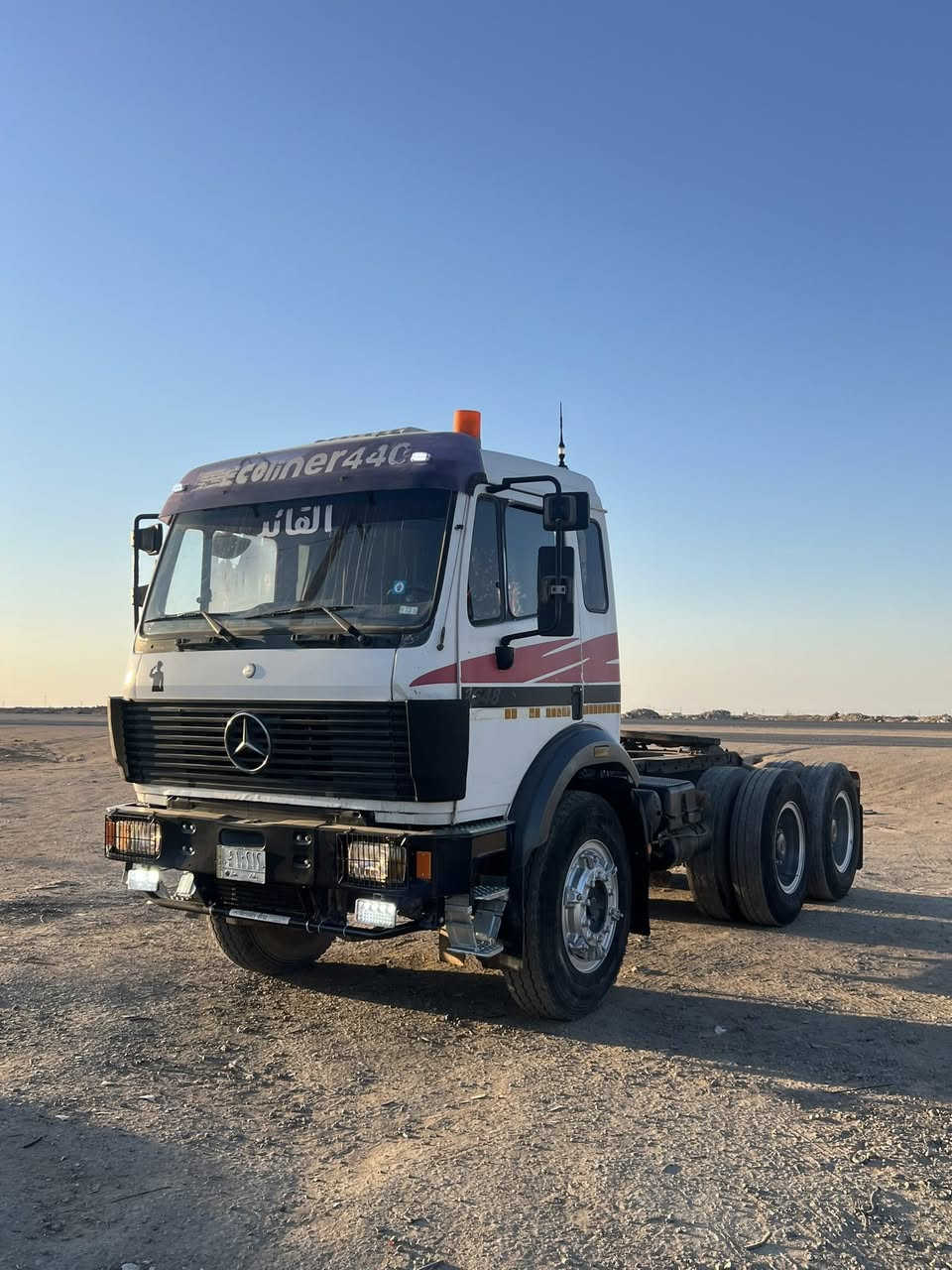 تريله للبيع موديل 1992 مكينه 44 كير فافون مجموعه جيئف رقم بغداد مكفوله كفاله عامه للاتصال ***********
