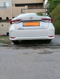 كورلا خليج هايبرت  مكفوله لا صبغ ولا بارد مديل 2024  السياره فتحه مغلف...