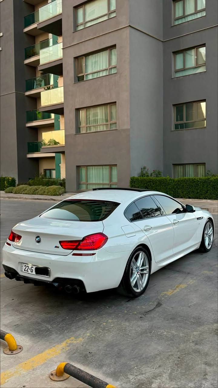 السلام عليكم
2015 BMW 650i Mpackage 
 🚀Twin power turboمحرك 4.4 
خليجية وكالة العروش لون 📦📦🇩🇪
ارخص سعر بسوق 💸
جديدة جداً بحالة الوكالة محرك وكير شرط 
بدون اي ضربه وصبغ عدا كلير شبر بل بونيت حتا مامفتوح  
السياره فول مواصفات
بانوراما 
رادار نقطه عمياء

ستيرن كهرباء 
كشنات جلد منفصل وخزن ومساج 
لايت داينمك وحساس مطر 
كامرات واصطفاف ذاتي 
وضعيات قيادة 3 سبورت ايكو كونفورت 
هاند بريك بصمة 
بوب 4 شفط ومري شفط
بردات خلفية كهرباء بلادي 
وبعد بيها ناسيهن
السيارة سيرفس كامل صفر مسج ومابيها اي نقص من صدر وطسه ومنظومة بانزين وتبريد

سعر السيارة 194$ مجال بصيت
وماعتقد اكو هيج نظافة وسعر بهذا الحجم والي ميعجبة البوست يعبره بدون كلام جانبي رجاءاً ❤️
مكاني سليمانية :-  ***********
