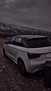 سلام عليكم للبيع اودي A1 كير عاادي مكينه 1600 فول مواصفات موديل 2014 رقم اربيل تحويل مباشر صبغ مكانات بدون ضربه اخوان السياره جهازه للخير مابيهة نقص كير مكينه مكفولات صدر تخم تاير كله جديد السعر ((78)) بلعافيه ع ياخذهة ماكو هيج سعر عنوان حي الجهاد ***********
