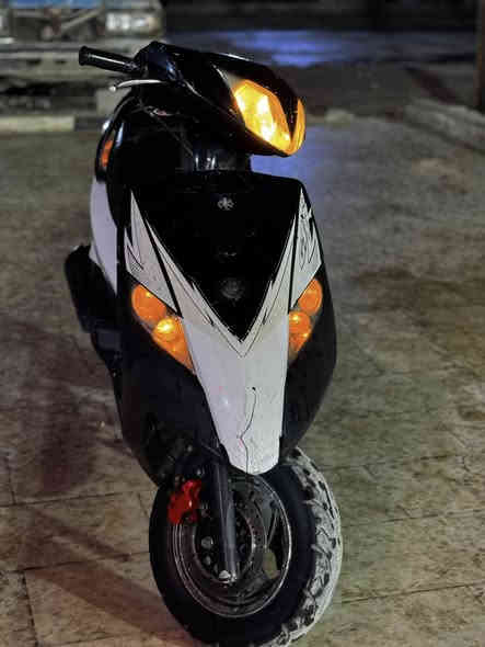 سلام عليكم دراجة ثعلب دراجة تتعب تكول جديدة رمبة  السعر 600 وبيها محال 
العنوان بغداد  حي اور (***********)
