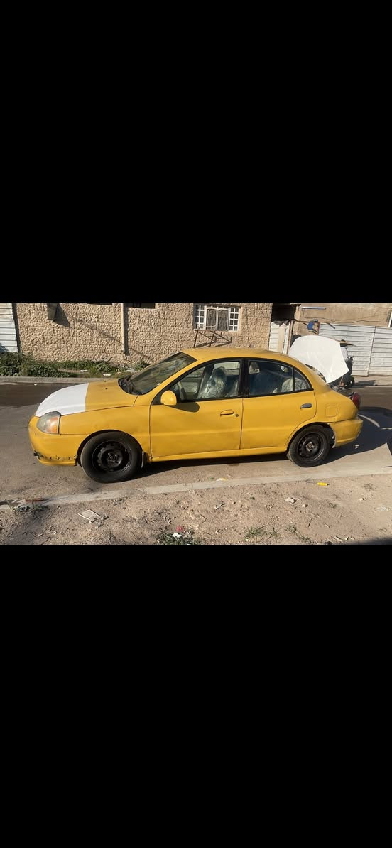 كيه ريو 2004سياره جاهزه الكشركدام عينك امصفره هيئه اوغرامه سنويه للا27للبيع 35اوبيها مجال العنوان بغداد الاعظميه ***********
