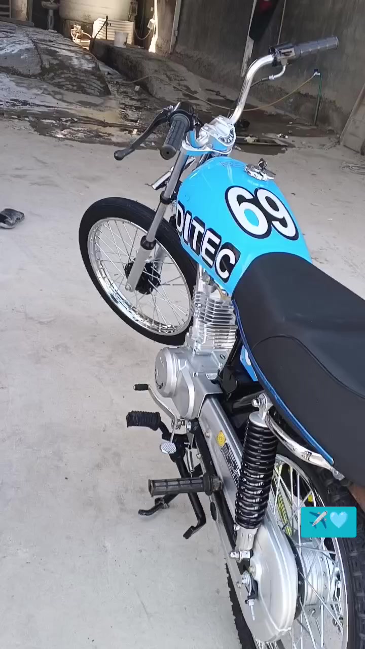 للبيع لو مراوس بدايون نفخ اهم شي لنضافه وطي فرق إدراجه ماصرله 26يوم من عمرته غراضه كلها اصلي بس انتنس ورابيدو مابيه برغي تجاري وشاصي أصولي مديل 2020 اوراق كامله يعني كبل ترقيم وتعمير 26 ماعيزه برغي واحد كامل الماطور وهاذه رقمي *********** ولمو شراي لا يتعبني
