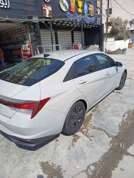 سلام عليكم 

النترا 2022 للبيع
السيارة فل مواصفات 1/1
بصمة عدا الفتحة السقف والجلد

رادارات + تحكمات محرك 2000 دوش + ويل كب كروم
تحديد مسارات + مانع انزلاق
شاحن لاسلكي + لايت LED زنون
لايت LED نهاري + نظام قيادة 3
أشيار مريّات + صندوق بصمة
 • تدفئة كراسي والمقود
قيادة آلي بالطرق المخططة
حادثها سطحي البند مبدل
شاصي واللغود مكفولة
ورشة جديدة موجود

سعرها $17,000 ويبيه مجال
يعني شدة و سبعين ورقة
جديد باسمي رقم بغداد
مكاني المشتل 

***********
ابو سيف

ملاحظة
 مكلف بالنشر للأستفسار الأتصال على صاحب السيارة
