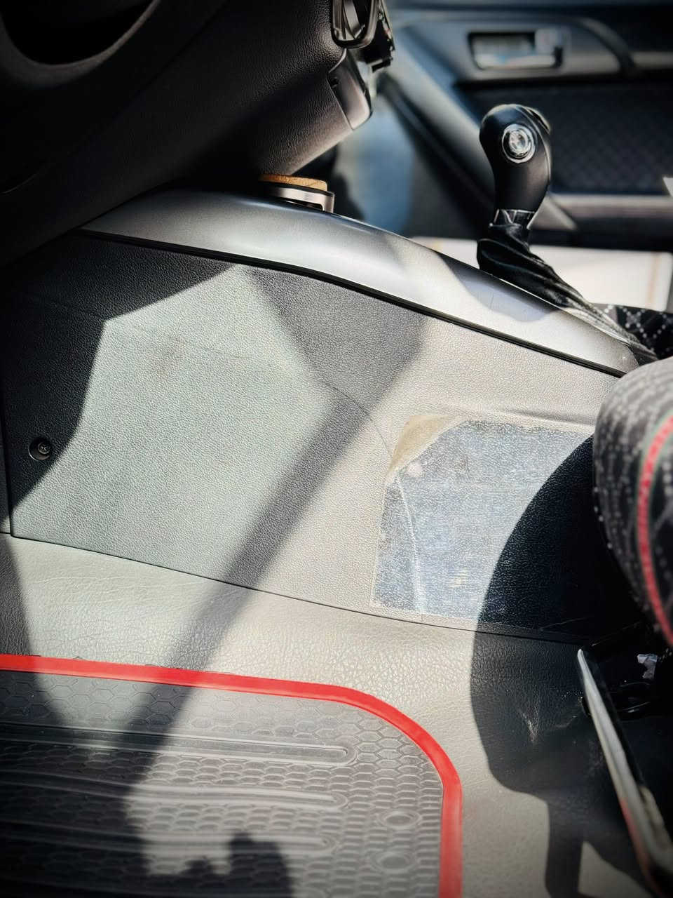 السلام عليكم للبيع فقط كيا سيراتو 2013 خليجي كفالة عامة حتى الدعاميات
وجديدة جداً كلها على وضع الوكالة. عدة بارد بيها مكانين وما مبينات ماشية 64 الف كيلو حقيقي سنوية وهزة جديدة لنهاية 2030 +  كتاب تضليل  السيارة ب اسمي شخصياً تحويل مباشر 
السعر 124$ 
مكانها بغداد 

للاستفسار ***********
