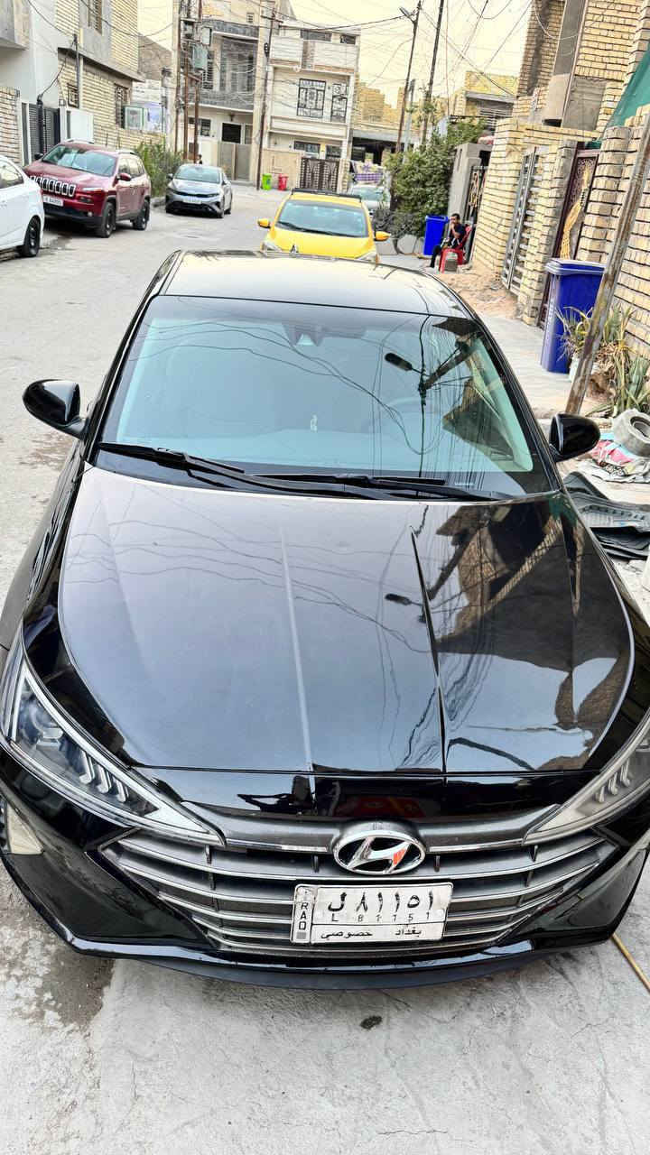 سلام عليكم
الانتره 2019 معوقين 

شهر 11 تصير حره يعني بعد 8 اشهر 

محرك 2000 كير At

ماشيه 98 mi  

حادثه جاملق ايمن وبنيد

تحكم ذاتي

ردار امامي وجانبي 

3 انضمه قياده

صور الحادث مرفقه بلمنشور 

السعر 117 وبيه مجال قليل

العنوان بغداد حي جهاد

للاستفسار

***********
