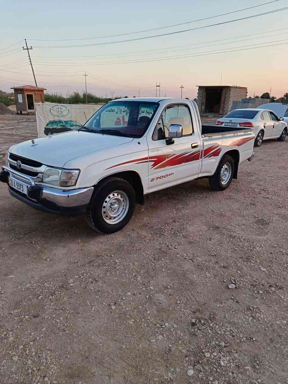 السلام عليكم سياره للبيع جمره موديل 2004 سياره مكفوله من ضربه وتبديل كفاله عامه سياره مكينه كير شرط شاصي شرط حداديه جديده تخم تاير جديد سياره ما تصرف عليه ربع مال جناي سعر خاص استفسار ***********
