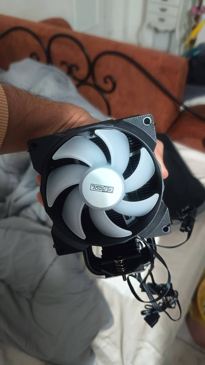 مبرد هوائي بي شاشة ممستخدم وهاي الاشياء الي ويا يرهم انتل
السعر 15 الف مكاني بغداد الحرية 
*********** وتساب
