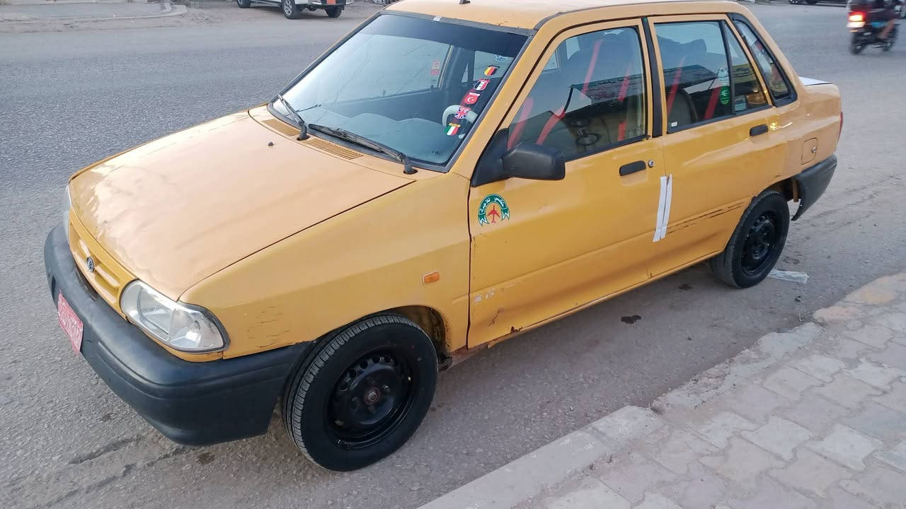 سايبا موديل 12 رقم بغداد احمر راعيها موجود ويريد يحولها ومصفره غرامات فقط هيئه 150 الف وتنزل من سعرها مكينه ماتنقص والكير بي تنقيص يعني كل اربع ايام او خمسه اخلي نص لتر اله اني بيدي لان ادراي السياره واطلع بيها بغداد حله ديوانيه القاسم والحمدلله نعمه من الله مو اريد ارغبك بس اكلك مواكفه اشتغل بيها مو عطلات الحمدلله 
*********** استفسار 
السعر 15 ورقه 
العنوان كربلاء طويريج
