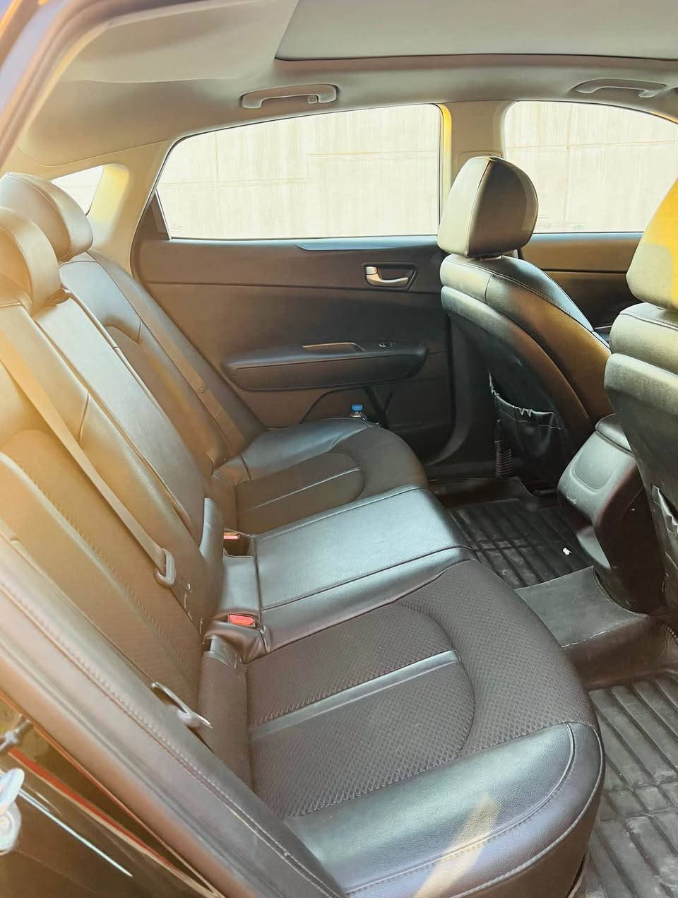 Kia optima S 2018
98000 miles 
تەنیا بۆنیتی سوبغە لەسەر ساغە بێ دەعم پشت و پێش کەپس هەندێ شوێن قنج و قۆپ بۆ جوانی پی دی ئار کرایە . مەکینەی کراوەتەوە . گێر و مەکینە بە شەرت أربيل, العراق


**إذا كنت صاحب هذا الإعلان وتريد حذفه لأي سبب، رجاءا أرسل رسالة إلى الدعم الفني**