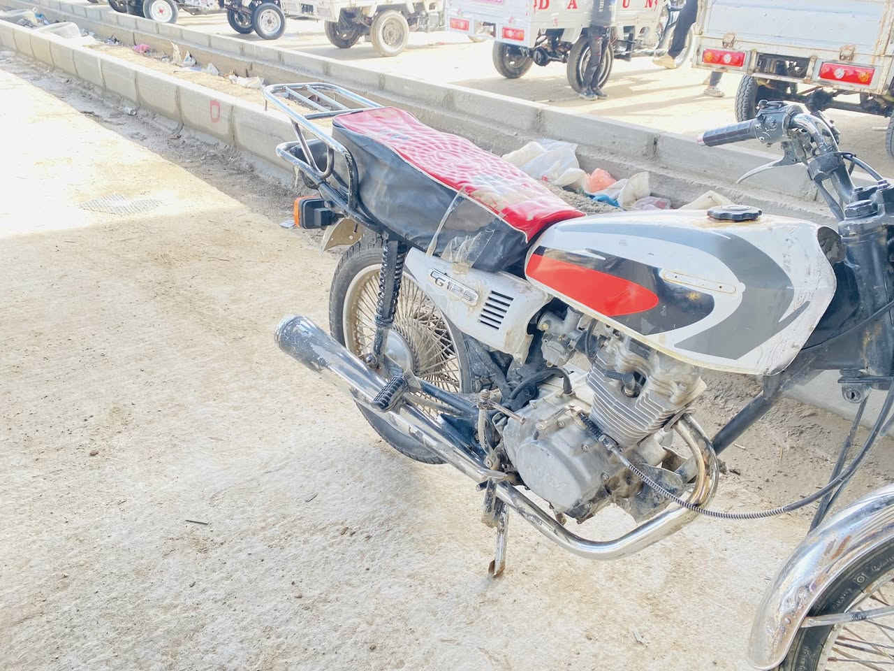 نامة مديل 2017 محدثة 22 سعر 500 و بيه مجال مكاني ناصرية


**إذا كنت صاحب هذا الإعلان وتريد حذفه لأي سبب، رجاءا أرسل رسالة إلى الدعم الفني**