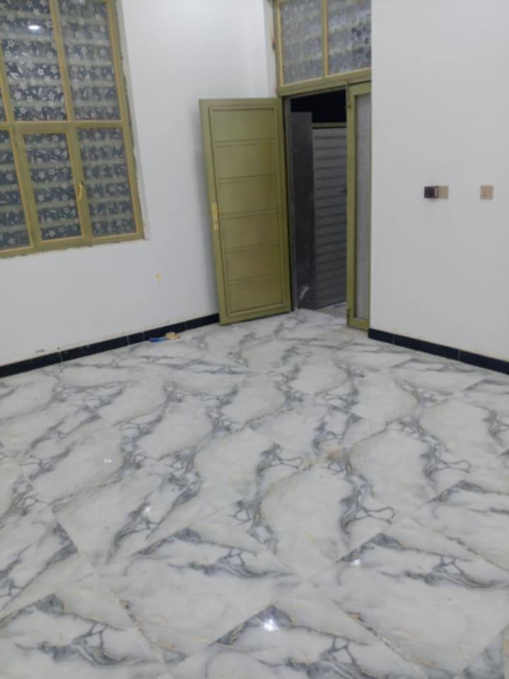 بيت 100 متر زراعي ركن ع شارعين يحتوي ع صاله واستقبال وغرفه ومطبخ وصحيات العنوان السديناويه نهايه السايدين قرب مدرسه الجامعه
مستعجلين ع بيعته للاستفسار الاتصال ع الرقم ***********
