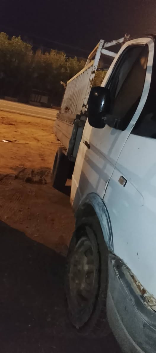 سلام عليكم سياره گازويل للبيع محرك كيا كاز كير واكسل مكفول رقم الماني سياره باسمي تحويل مباشر السعر 21 وبيه مجال المكان بابل قرب سيطره الآثار 
الاستفسار ع رقم
***********
