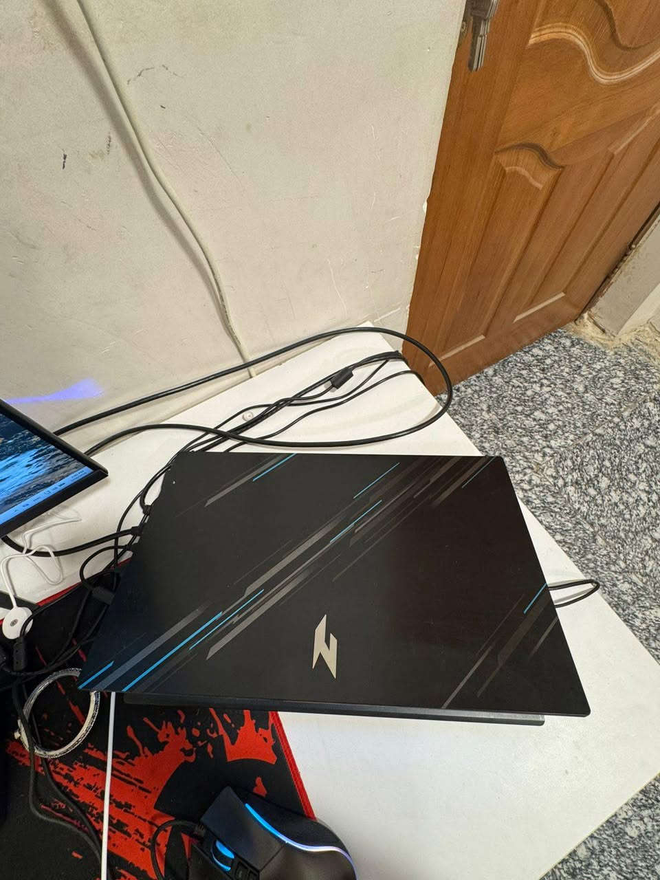 السلام عليكم لابتوب acer NITRO 
‏✨سعر 780 الف 
وينودز 11 برو 
رامات 16 
ssd512 
2050 4g
cpu i5 13420h 
شاشة 144hz 
  نضافه 95‎%‎
مكان : بغداد سيدية


**إذا كنت صاحب هذا الإعلان وتريد حذفه لأي سبب، رجاءا أرسل رسالة إلى الدعم الفني**
