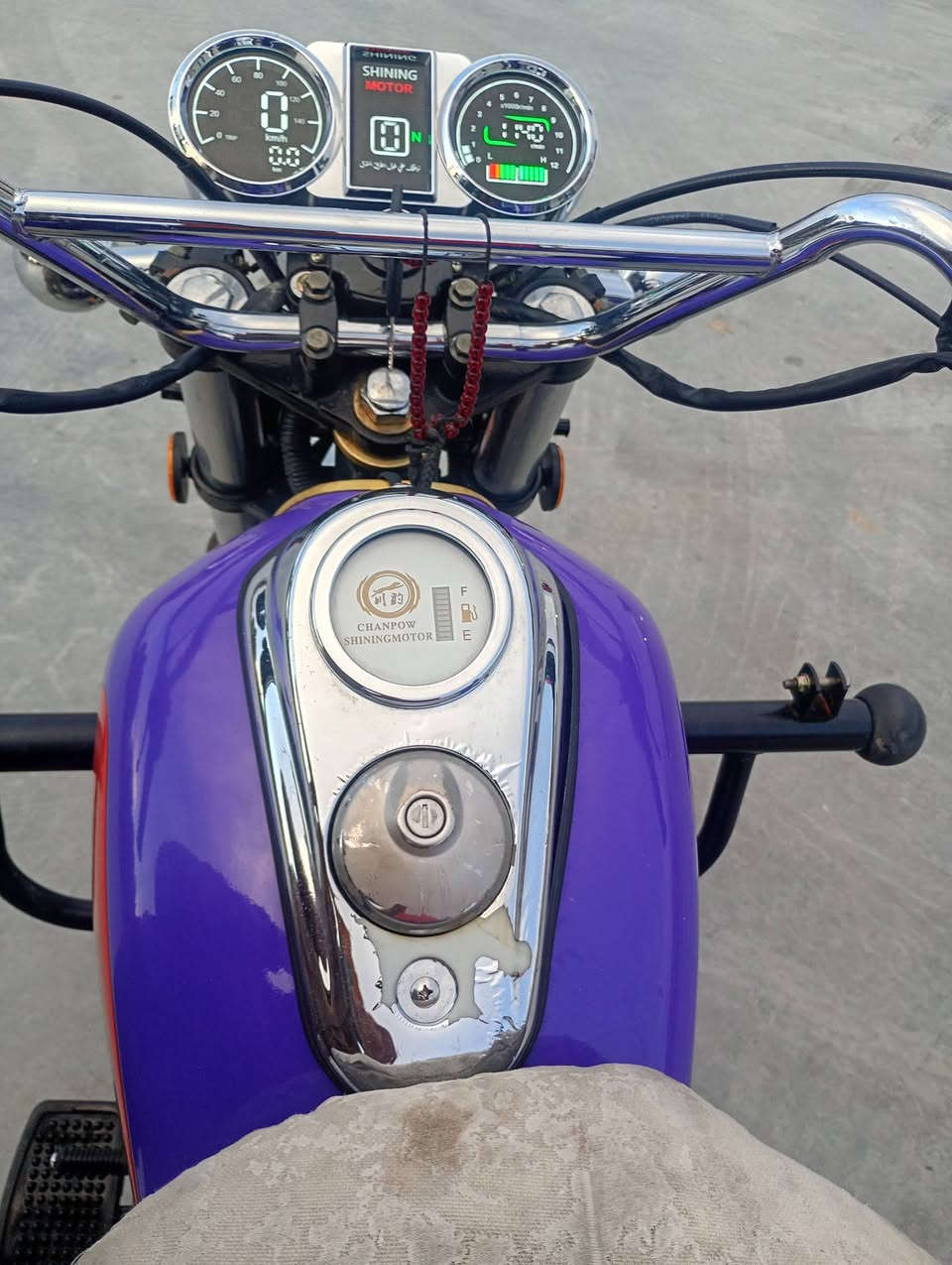 سلام عليكم اخي ستوته للبيع موديل 23 طالعه 25 بعدها زيرو وخير من الله كفاله أوراق  أسكنر مو اصولي سعر 2450 قفل بدون عمله قفل 
***********
